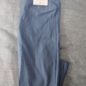 BNWT Agnes and Dora Pixie Crop Jeggings